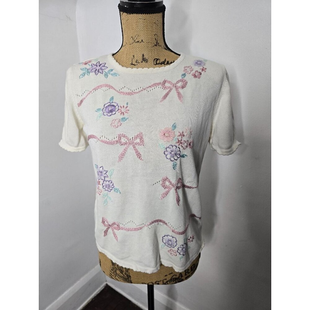 Vintage 90s Grannycore White Pink Bow Floral Embroidered Shirt - Picture 9 of 9